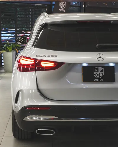 Mercedes-Benz GLA 250 2.0 4matic