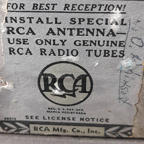 Imagem 8 de 10 de Rádio Antigo Madeira Standard Broadcast Grande, Não Funciona