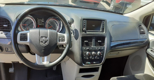 Imagen 14 de 15 de Dodge Grand Caravan 2018 3.6 Sxt At