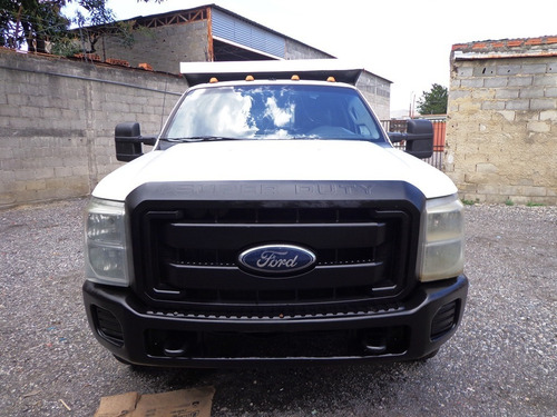 Imagen 2 de 9 de Ford F-350 Super Duty 2012 4x2 Sinc. Con Sistema De Gas Gnv