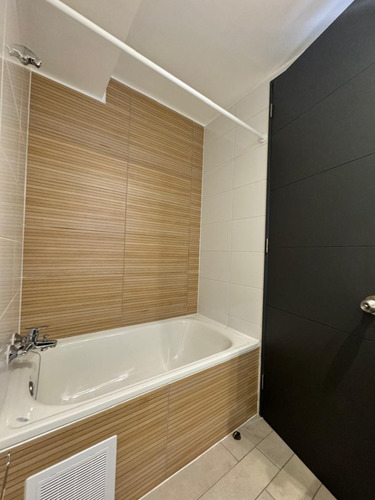 Tu Nuevo Hogar En Macul Depto. En Renta 2d+2b+terraza