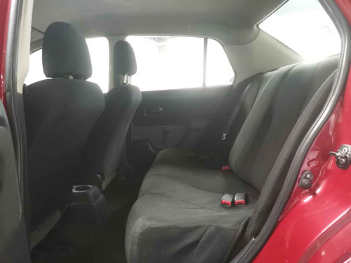 Imagen 12 de 15 de Nissan Tiida 2012 4p Sedan Comfort 6vel A/a