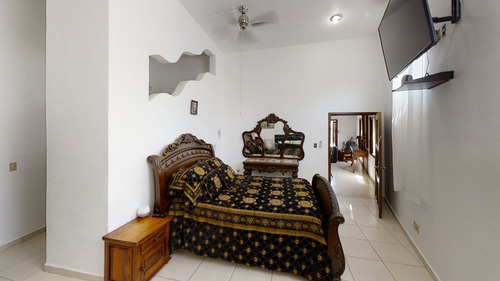Casa 3 Niveles, Con Vista Al Mar, Bucerías, Nayarit.