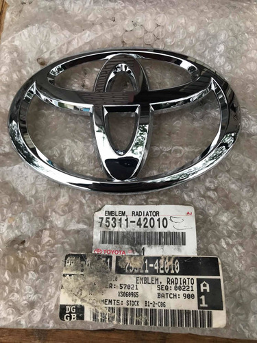 Emblema Parrilla Toyota Rav4 06-12