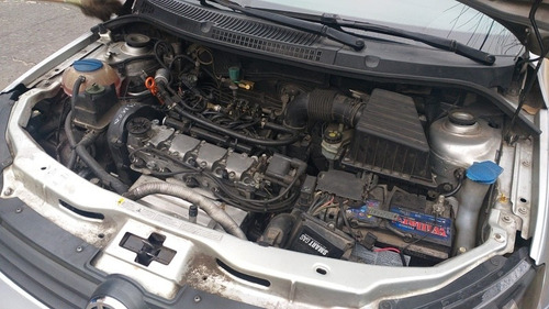 Imagen 4 de 6 de Volkswagen Voyage 2013 1.6 Comfortline 101cv