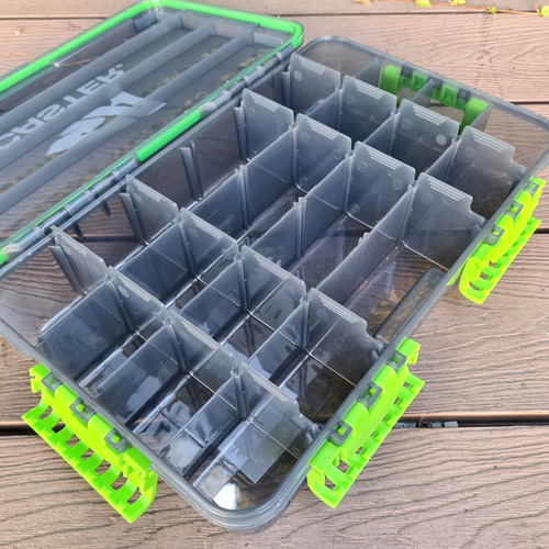 Imagen 4 de 7 de Caja Estanca Caster Señuelos 20 Divisiones 35,5x22x8cm E005