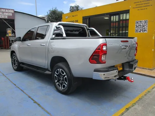 Toyota Hilux Srx 4x4 2800cc At Aa