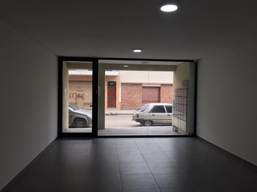 Imagen 4 de 19 de Departamento - Centro De Lujan