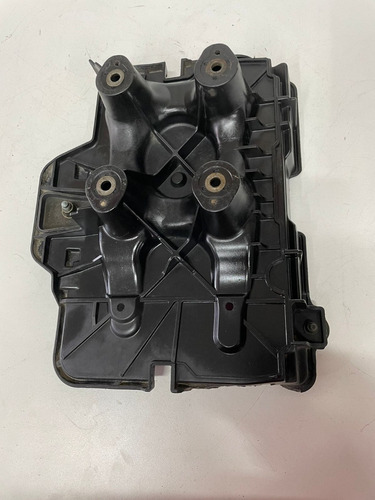 Soporte De Batería Vw Jetta, Golf 99-05 (Usado)