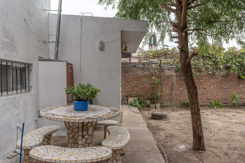 Imagen 18 de 24 de Casa A La Venta 2 Dormitorios En San Lorenzo
