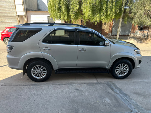 Toyota SW4 3.0 Srv Cuero I 171cv 4x4