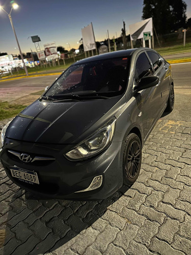 Hyundai Accent 1.4 Gl Full Mt