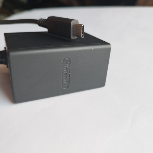 Ac Adapter Cargador Para Nintendo Switch Original (Usado)