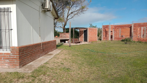 Casa En Venta Chapadmalal, A 7 Cuadras De La Playa. Ideal Explotacion En Verano