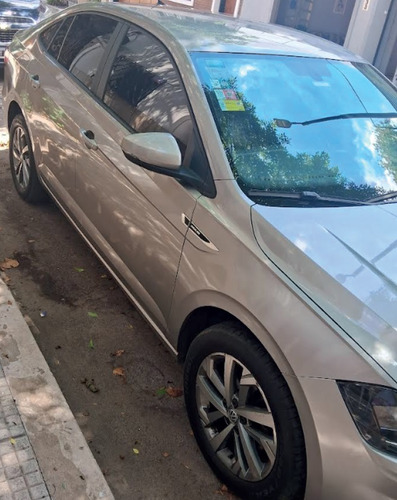 Volkswagen Virtus 1.6 Msi Highline