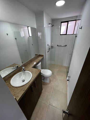 Imagen 12 de 27 de Apartamento En Venta Sabaneta Sector Las Vegas