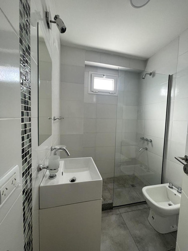 Imagen 9 de 16 de 1 D - 45 Mts. - Terraza - Centro .