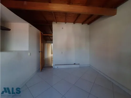 Buena Ubicación(mls#253704)