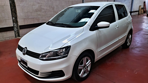 Imagen 1 de 22 de Volkswagen Fox 5p Confort Pack 2015