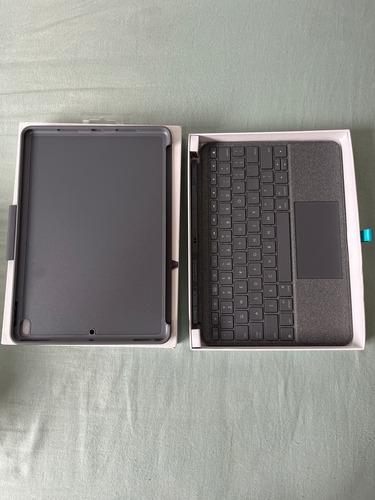 Logitech Combo Touch Para Ipad Air 3a Geração, Ipad Pro 10.5 Cinza-escuro (Usado)