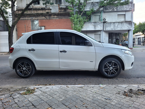 Gol Trend 1.6 Nafta Y Gnc, Buen Estado General.