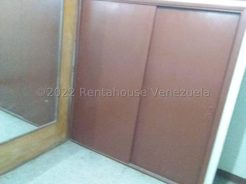 Imagen 14 de 24 de Acogedor Apartamento Con Ampliación. 04120656408 Mls 23-4143