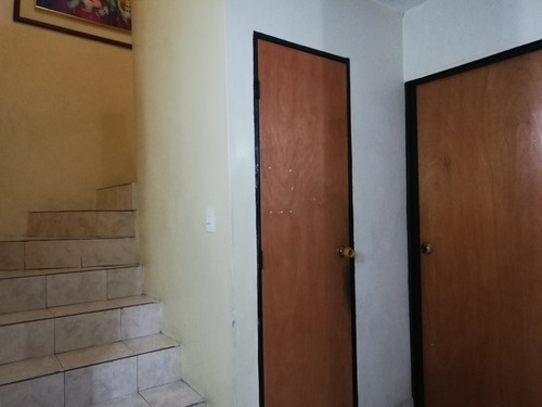 Imagen 20 de 27 de Town House, Conjunto Residencial Villas Del Este, Guatire, Estado Miranda. Mm