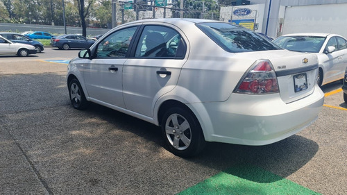 Imagen 3 de 15 de Chevrolet Aveo 2018 1.6 Ls Mt