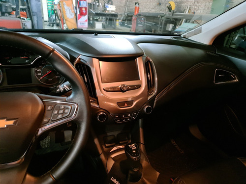 Chevrolet Cruze 1.8 Lt Mt 2018