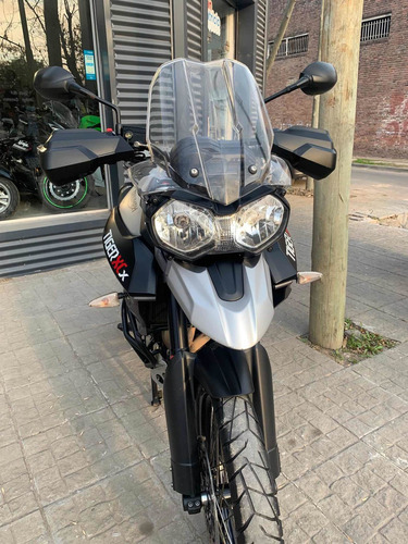 Imagen 4 de 16 de Triumph Tiger Xcx