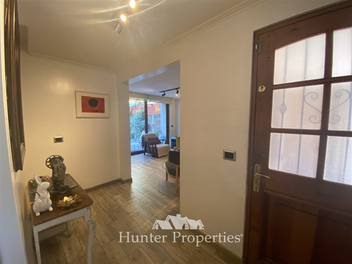 Casa Venta De 5 Dorm 5 Baños En La Reina Principe De Gales
