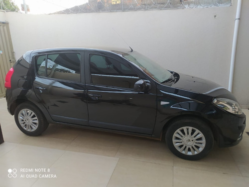 Imagem 2 de 8 de Renault Sandero
