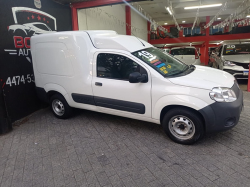 Imagem 4 de 12 de Fiat Fiorino