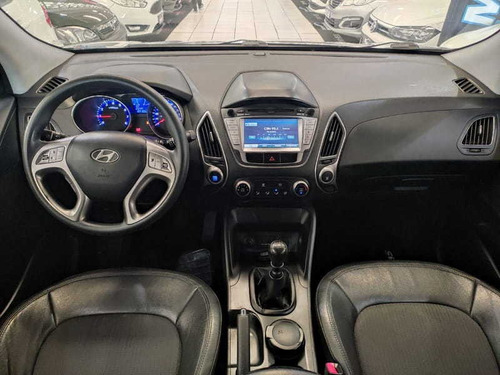 Imagem 10 de 13 de Hyundai Ix35 2013