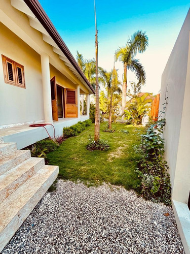 Se Alquila Villa Para Vacaciones En Las Terrenas