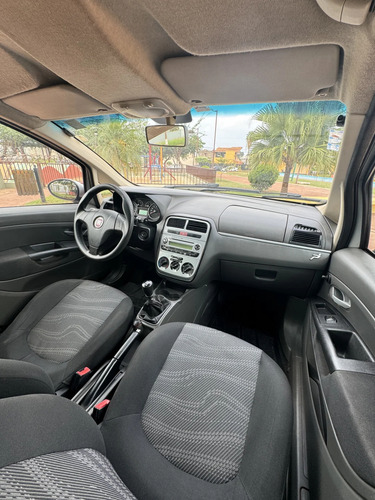Fiat Punto 1.4 ELX 8V FLEX 4P MANUAL