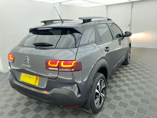 Imagen 8 de 25 de Citroen C4 Cactus Turbo 1.6