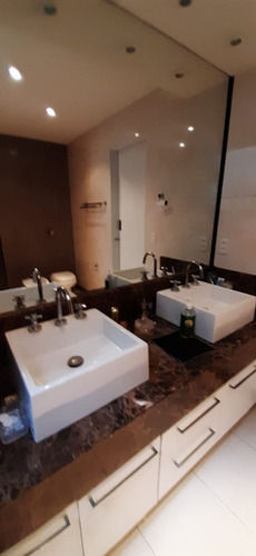 Imagem 18 de 20 de Apto Copacabana | 6 Quartos | 350 M² | Cond: R$2600.00 | 1 Vaga - 1kyv3i8