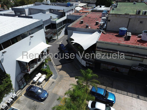Julian Galindez Vende Exclusivo Fondo De Comercio En Nueva Segovia Barquisimeto #25-10165
