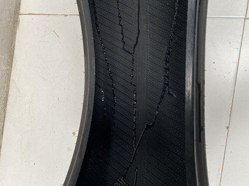 Llanta Atlas As380 215/55r17 94v (Usado)
