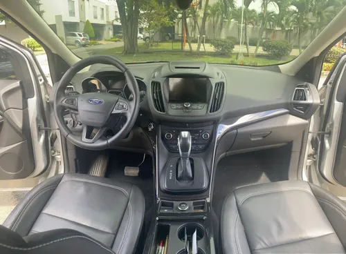 Ford Escape 2.0 Titanium