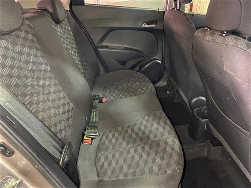 Imagem 11 de 15 de Hyundai Hb20 1.6m Comf 2017
