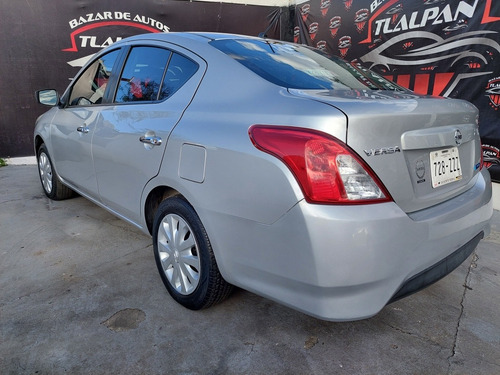 Imagen 10 de 15 de Nissan Versa 2015 1.6 Advance Mt