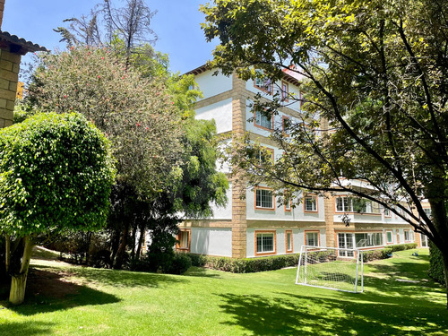Casa En Venta En Lomas De Bezares