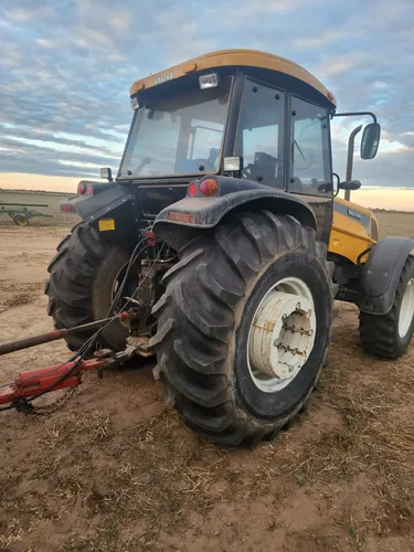 Tractor Valtra Bm 125i
