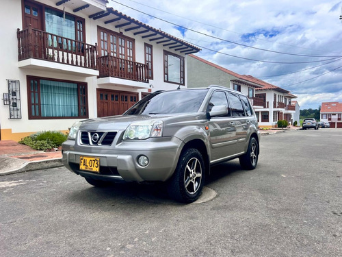 Nissan X-trail 2.5 Luxury Automatica