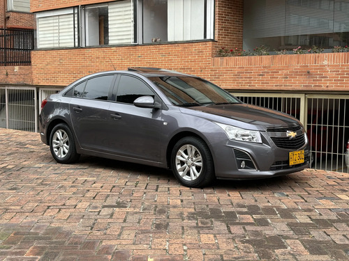 Chevrolet Cruze 1.8 Platinum Lt