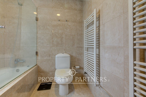 Moderno Duplex Barrio El Golf 4d. Quincho Privado