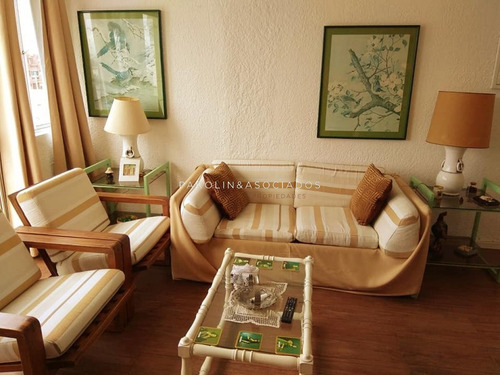 Departamento De 1 Dormitorio Y Medio En Peninsula, Punta Del Este-ref:1510