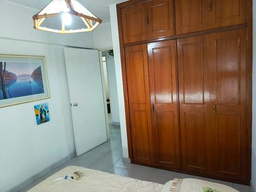 Mls #24-11172 Apartamento En Venta La Candelaria